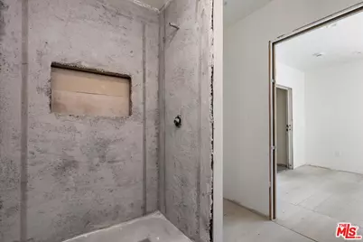 4218 W 58th Pl, Los Angeles, CA 90043 - Photo 21