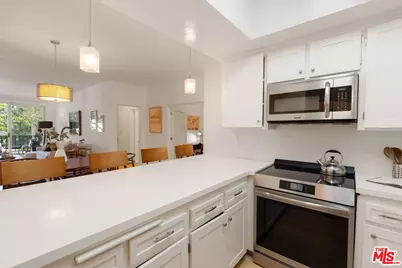 900 Euclid St #111, Santa Monica, CA 90403 - Photo 15