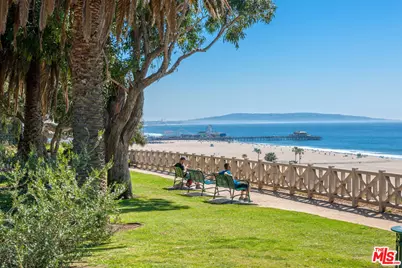 900 Euclid St #111, Santa Monica, CA 90403 - Photo 49