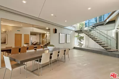 3111 Ocean Front Walk, Marina del Rey, CA 90292 - Photo 7
