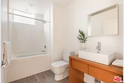 5806 Waring Ave #11, Los Angeles, CA 90038 - Photo 17