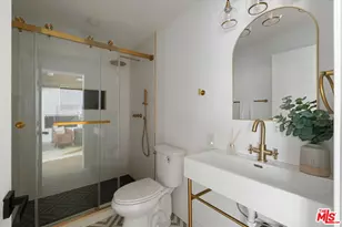 8506 Oak Ct, Los Angeles, CA 90046 - Photo 11