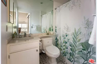 1557 S Beverly Glen Blvd #310, Los Angeles, CA 90024 - Photo 29