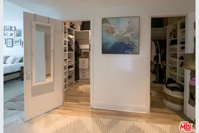 1557 S Beverly Glen Blvd #310, Los Angeles, CA 90024 - Photo 21