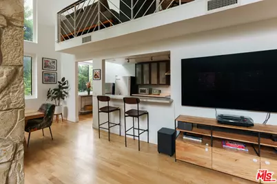 1557 S Beverly Glen Blvd #310, Los Angeles, CA 90024 - Photo 15