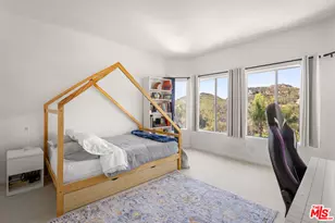 21630 Saddle Peak Rd, Topanga, CA 90290 - Photo 17