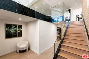 3116 Elvido Dr, Los Angeles, CA 90049 - Photo 29