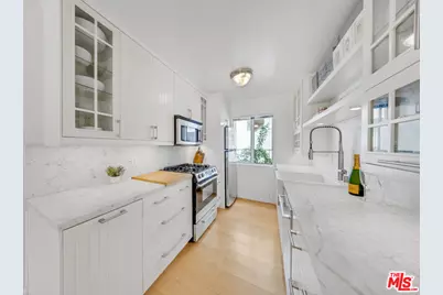 2141 S Bentley Ave #107, Los Angeles, CA 90025 - Photo 11