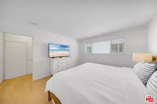 2141 S Bentley Ave, Los Angeles, CA 90025 - Photo 15