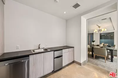 1440 Veteran Ave #328, Los Angeles, CA 90024 - Photo 43