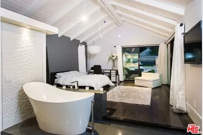 12318 W Sunset Blvd, Los Angeles, CA 90049 - Photo 23