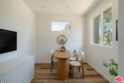 3868 N Riley Ln, Los Angeles, CA 90065 - Photo 3