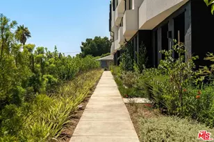 3832 N Emery Way, Los Angeles, CA 90065 - Photo 9