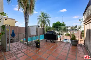 8221 Langdon Ave, Van Nuys, CA 91406 - Photo 33