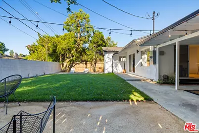 23649 Emelita St, Woodland Hills, CA 91367 - Photo 23