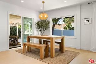 23649 Emelita St, Woodland Hills, CA 91367 - Photo 7