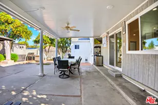 18813 Cantlay St, Reseda, CA 91335 - Photo 9