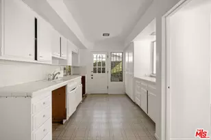 259 Quadro Vecchio Dr, Pacific Palisades, CA 90272 - Photo 11