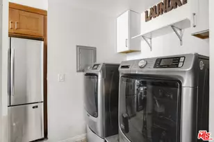 20920 Community St, Canoga Park, CA 91304 - Photo 13