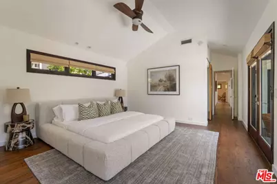 4426 Irvine Ave, Studio City, CA 91602 - Photo 27