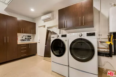 4426 Irvine Ave, Studio City, CA 91602 - Photo 39