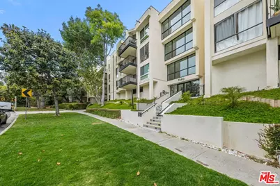 1340 S Beverly Glen Blvd #303, Los Angeles, CA 90024 - Photo 5