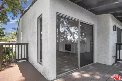 8 Aspen Way, Rolling Hills Estates, CA 90274 - Photo 35