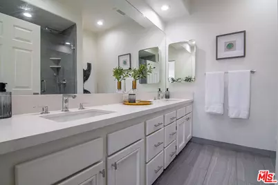 1541 S Bedford St #201, Los Angeles, CA 90035 - Photo 17