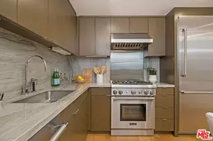 1705 Ocean Ave, Santa Monica, CA 90401 - Photo 13