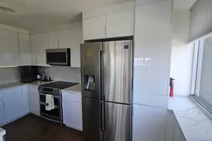 2999 E Ocean Blvd, Long Beach, CA 90803 - Photo 5
