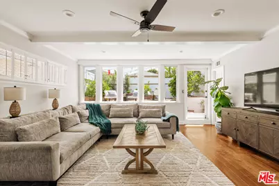 7412 Stewart Ave, Los Angeles, CA 90045 - Photo 11
