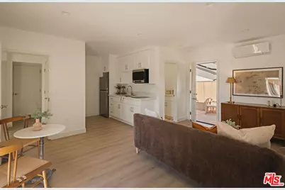 130 E Gainsborough Rd, Thousand Oaks, CA 91360 - Photo 27