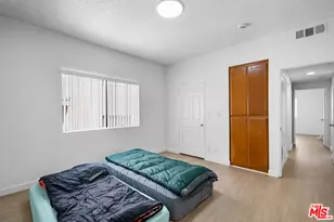 424 S Westmoreland Ave, Los Angeles, CA 90020 - Photo 21