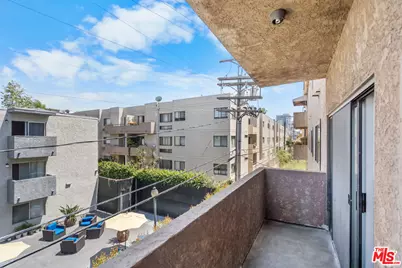 424 S Westmoreland Ave #210, Los Angeles, CA 90020 - Photo 11