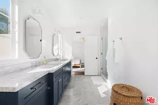 201 S Bristol Ave, Los Angeles, CA 90049 - Photo 21