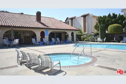 1711 Grismer Ave #63, Burbank, CA 91504 - Photo 33