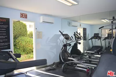 1711 Grismer Ave #63, Burbank, CA 91504 - Photo 37