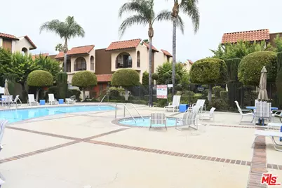 1711 Grismer Ave #63, Burbank, CA 91504 - Photo 7