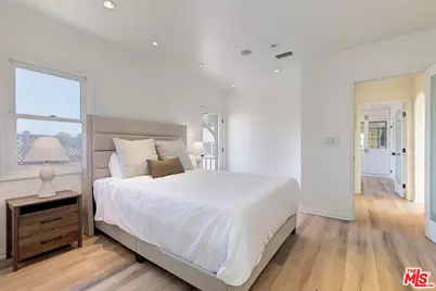 10514 Kinnard Ave, Los Angeles, CA 90024 - Photo 25