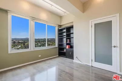 10501 Wilshire Blvd #1902, Los Angeles, CA 90024 - Photo 11