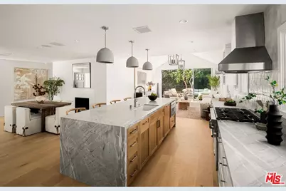11319 Rose Ave, Los Angeles, CA 90066 - Photo 3