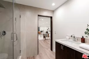 3116 Elvido Dr, Los Angeles, CA 90049 - Photo 31