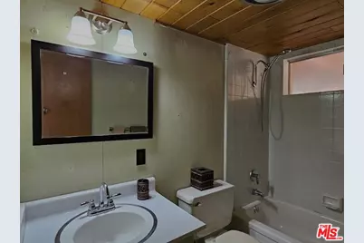 845 Moreno Ln, Sugarloaf, CA 92386 - Photo 9