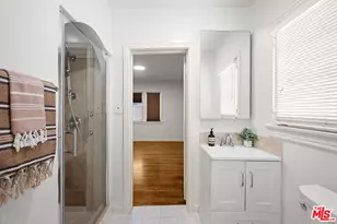 637 N Detroit St, Los Angeles, CA 90036 - Photo 25
