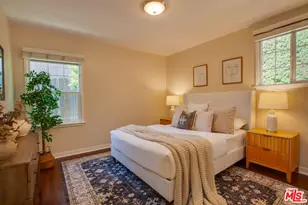 15031 Hartland St, Van Nuys, CA 91405 - Photo 13