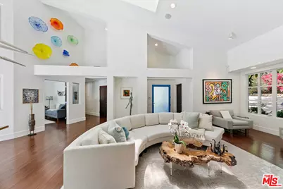 6314 Sycamore Meadows Dr, Malibu, CA 90265 - Photo 9