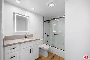 800 W 1st St, Los Angeles, CA 90012 - Photo 13