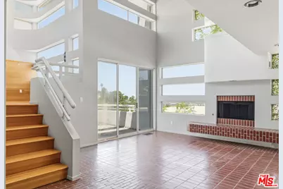 3811 Glenridge Dr, Sherman Oaks, CA 91423 - Photo 3