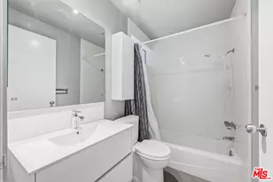 3811 Glenridge Dr, Sherman Oaks, CA 91423 - Photo 29
