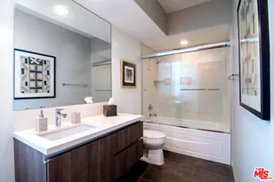 16508 Moorpark St, Encino, CA 91436 - Photo 35